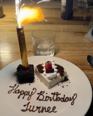 Jurnee Smollett Instagram - Thank you all for the lovely birthday messages. I feel so loved! Thanks to @airbnb, my family and I finally made it out of the group chat and celebrated in Cabo, making unforgettable memories! They treated us to a stunning home and delicious private Chef Service for my bday dinner. 

We shared a lot of firsts as a family: 
-First time driving a golf cart ✔️
-First time trying rattlesnake tequila (with my mom) ...she was not a fan ✔️
-First time doing shots with my mother (she hated it🤪) ✔️
-First time going to the beach with my mother as adult ✔️( she hates sand and doesn’t swim haha but enjoyed herself this time)
