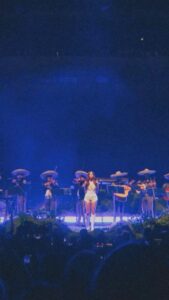 Actress Kacey Musgraves HD Photos and Wallpapers October 2025