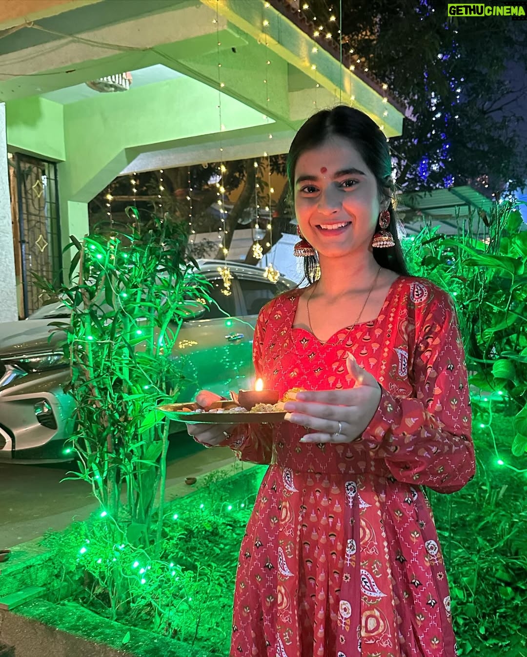 Kairavi Dayal - 16.1K Likes - Last picture is the cherry on the cake 🤝🏻