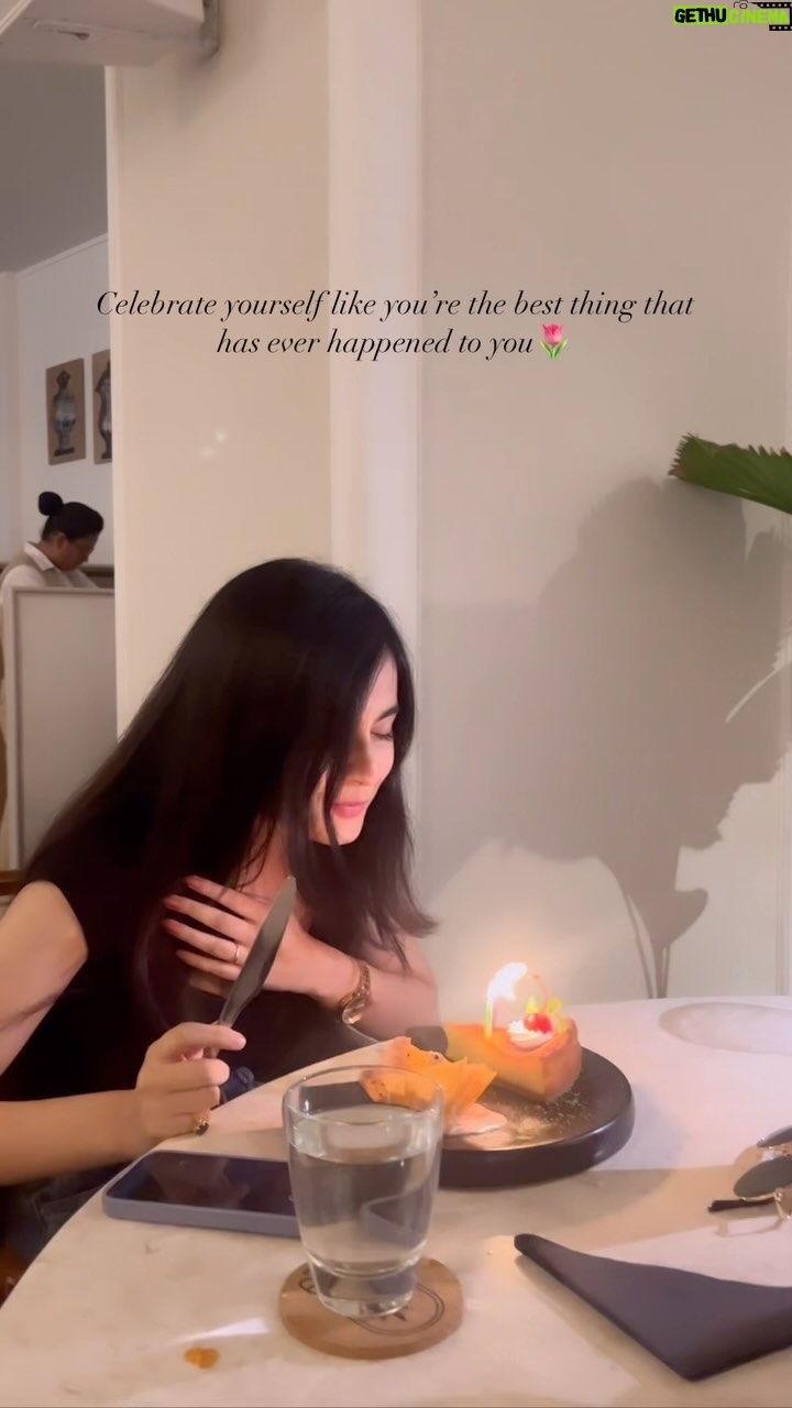 Kairavi Dayal - 10.6K Likes - 🩷