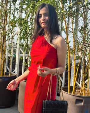 Kairavi Dayal Instagram - The only red flag you need ;)