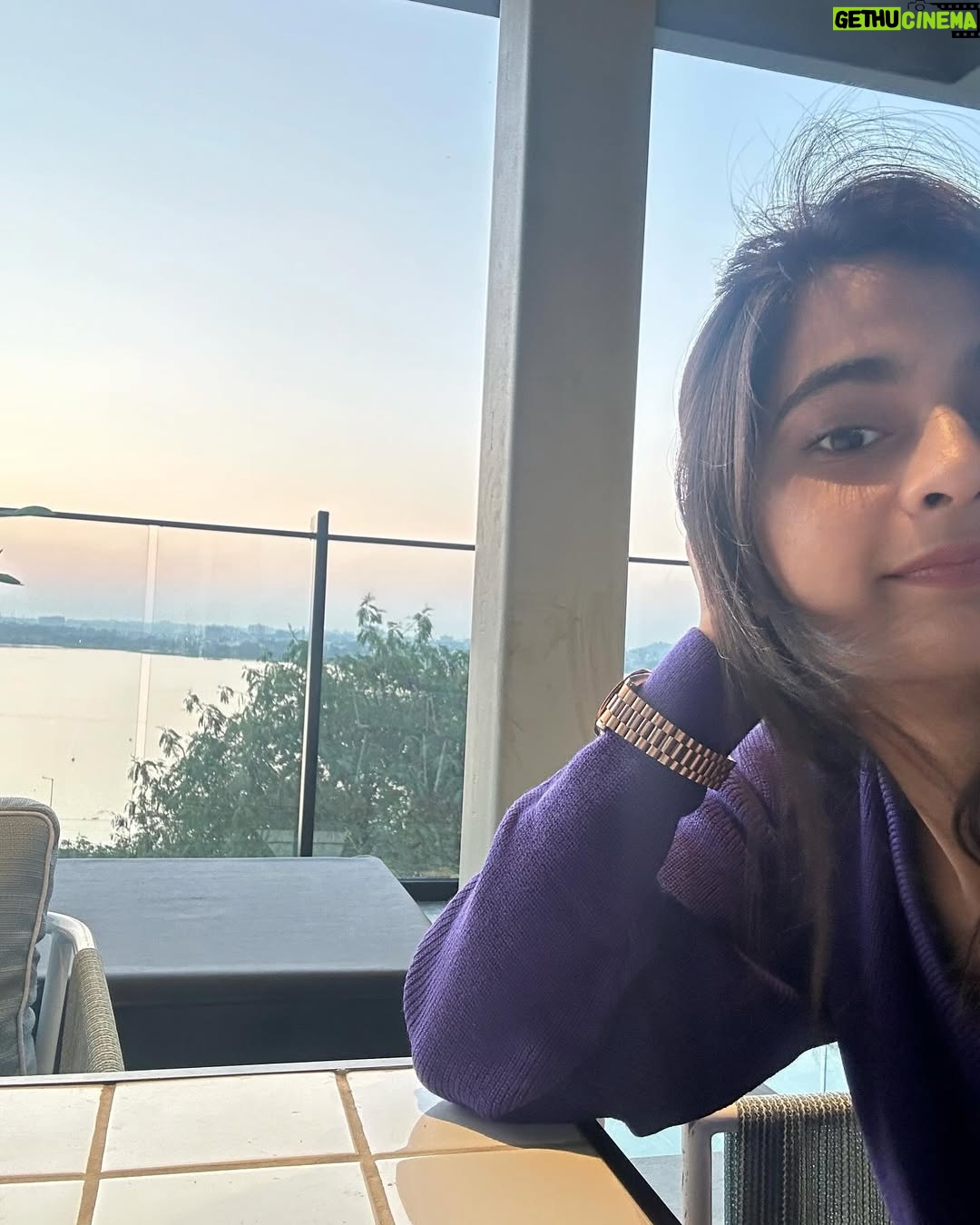 Kairavi Dayal - 12.7K Likes - December dump ~ ending the year on a good note 🎐