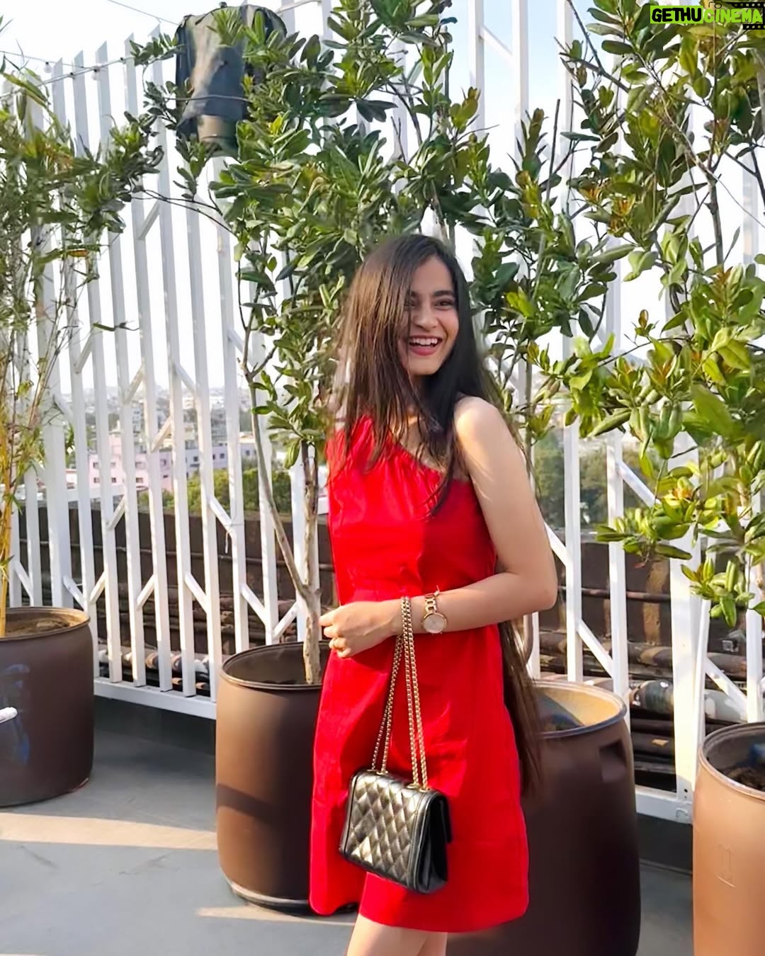 Kairavi Dayal - 10.8K Likes - The only red flag you need ;)