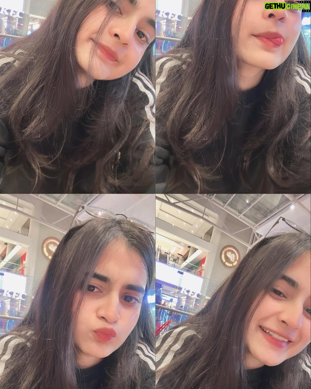 Kairavi Dayal - 12.7K Likes - December dump ~ ending the year on a good note 🎐