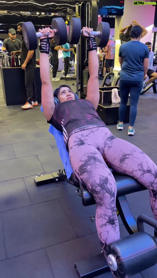 Kajal Gouswami - 663 Likes - 🫣🤣 Workout with fun 🤩
