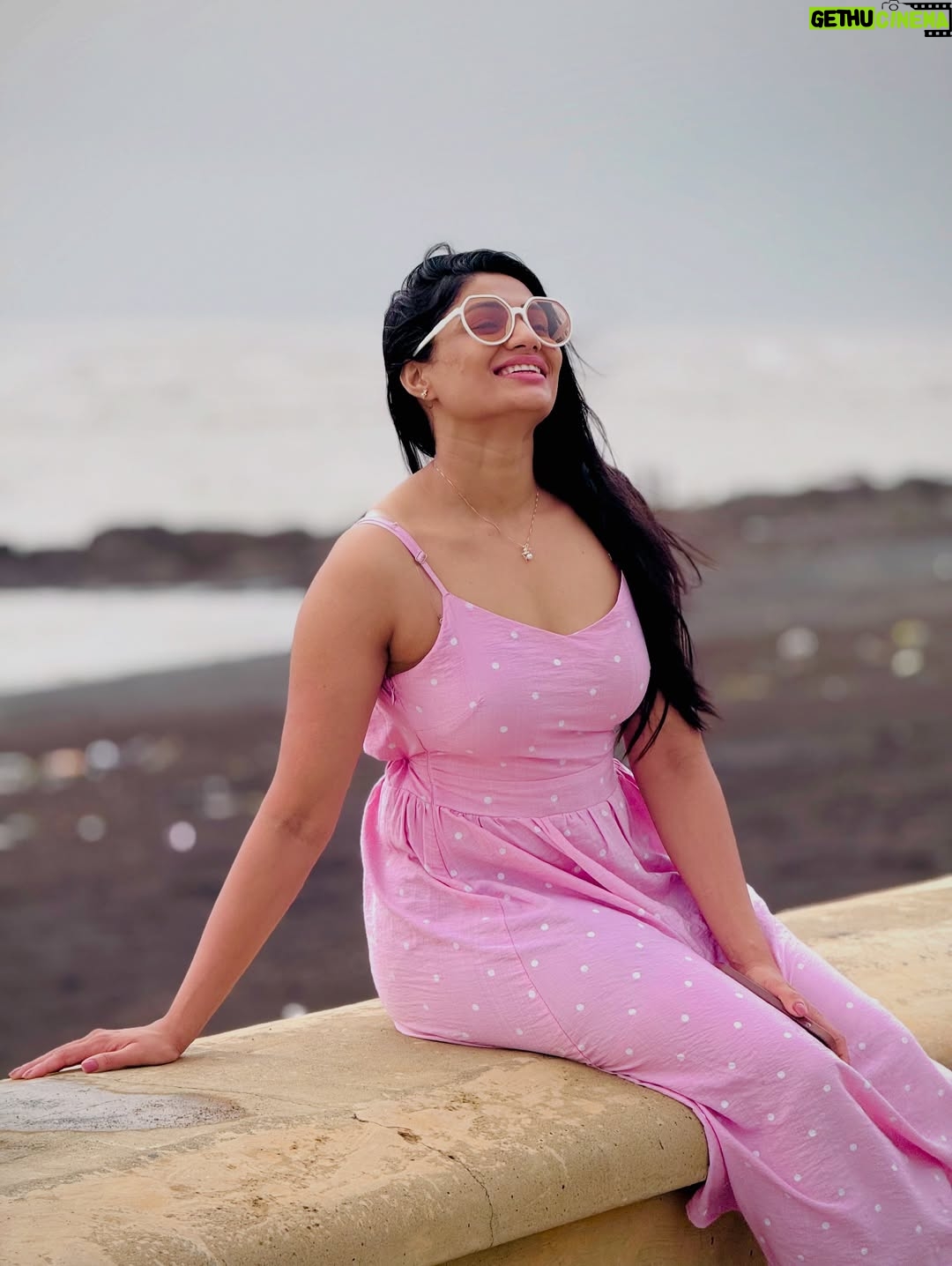 Kajal Gouswami - 890 Likes - Aa shiddat banalu tuje 🥹💗
