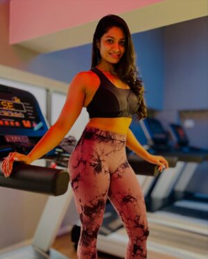 Kajal Gouswami Instagram - 🤎🖤🤎