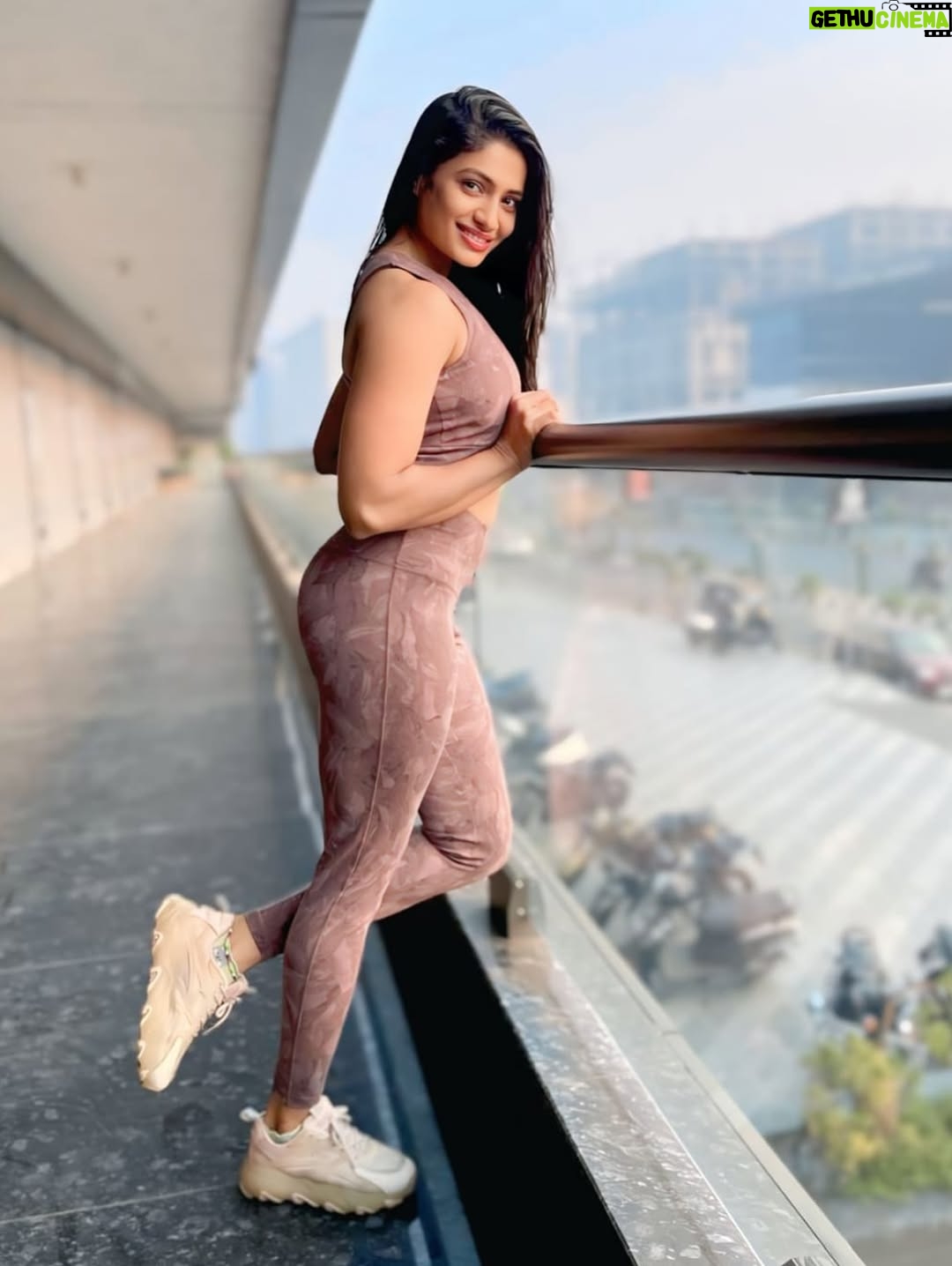 Kajal Gouswami - 1.1K Likes - 🤎🤎🤎