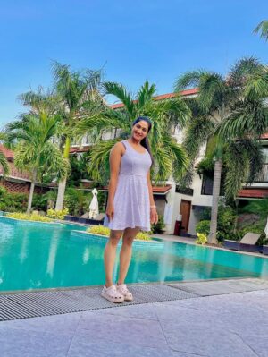 Kajal Gouswami Instagram - Hotter than summer 😉 cooler than the pool 🫰🏻