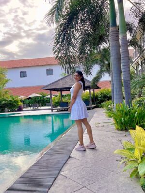 Kajal Gouswami Instagram - Hotter than summer 😉 cooler than the pool 🫰🏻