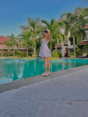 Kajal Gouswami Instagram - Hotter than summer 😉 cooler than the pool 🫰🏻