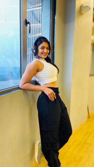 Kajal Gouswami Instagram - 🤍🖤🤍