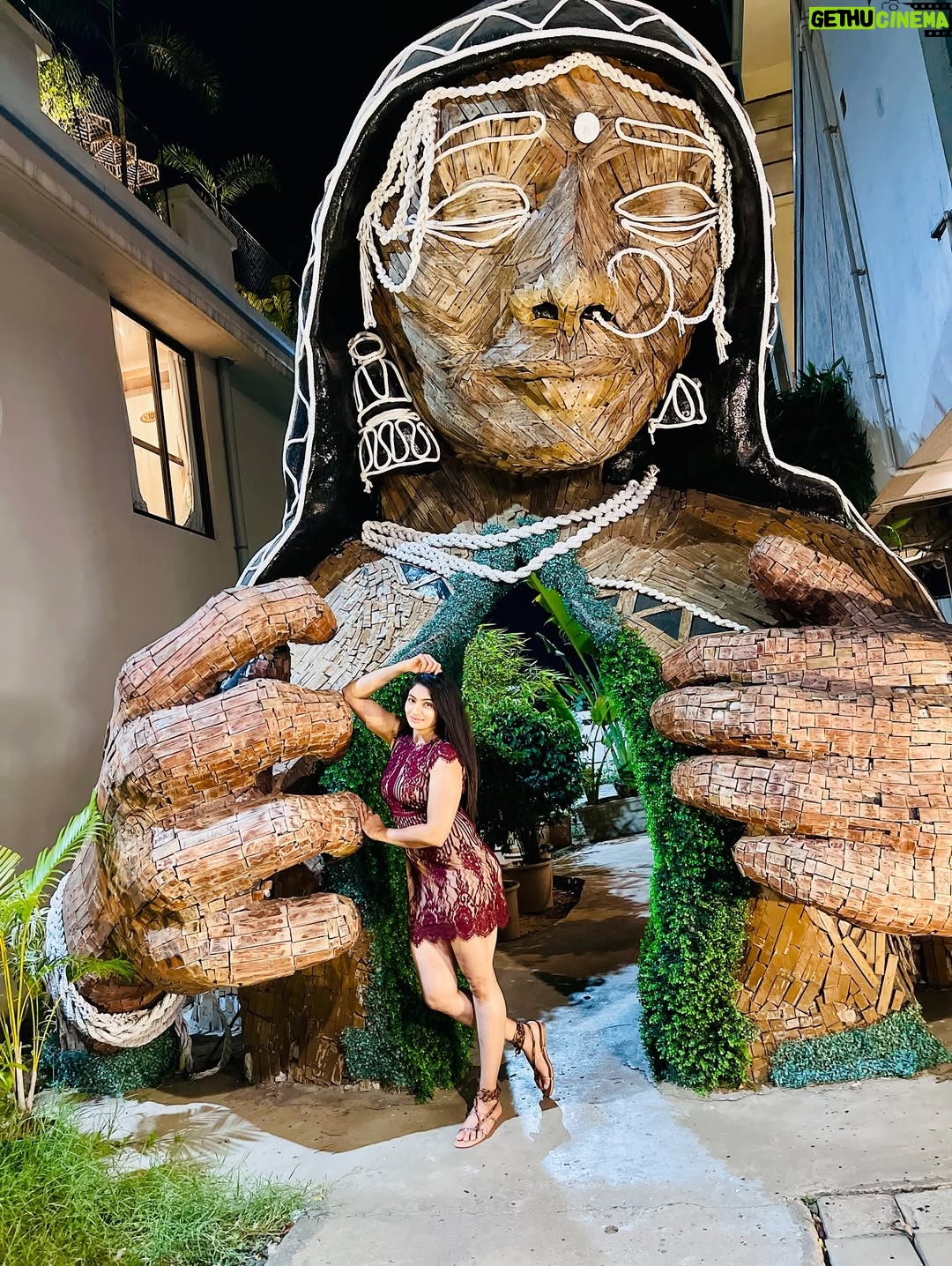Kajal Gouswami - 873 Likes - Aaja main sikhadu……..🫣