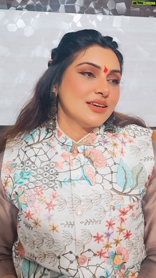 Kajal Nishad - 10.3K Likes - 90s Song, 👌 दिल तो है दिल ♥️,,,,,,,, 
@kajal_nishad #trending #virelvideo