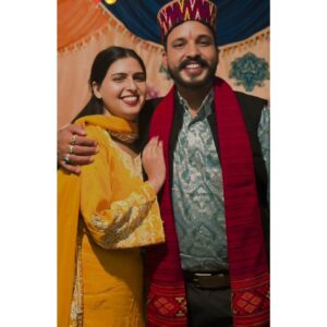 Kajal Rana Instagram - गलतफहमी की धुंध जब हटेगी । यकीनन अच्छे अच्छे का सिर नीचे होगा ❤️@bahadur_bhardwaj_official
@kajalrana606 @gramvasi_bablu