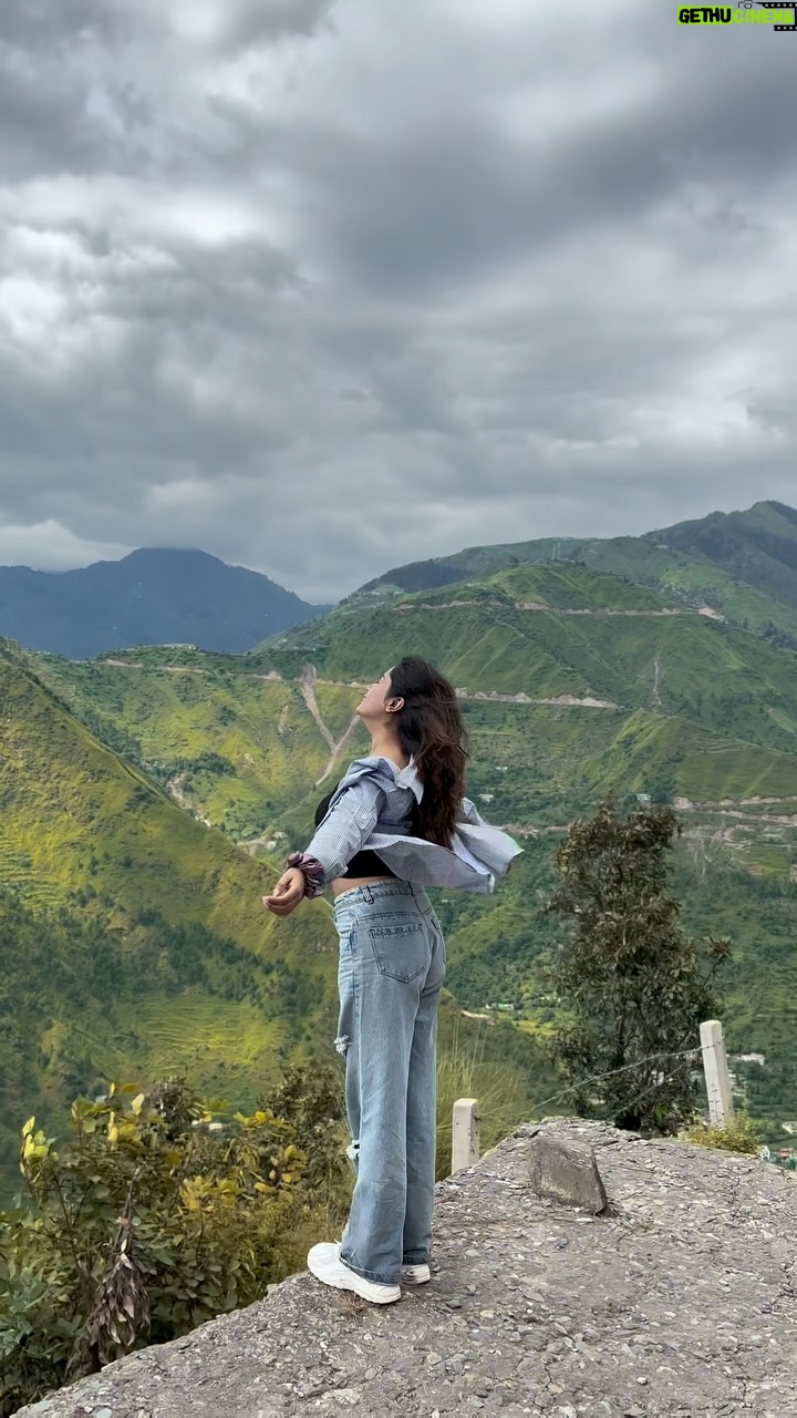 Kajal Rana - 154.8K Likes - #🖤