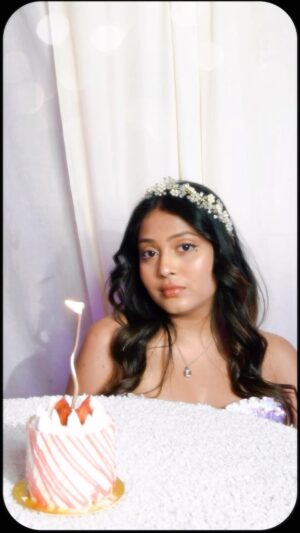 Kajalvp Instagram - Cake for breakfast???? Itās my birthday š¤š
Shot and edited by @bhavikaaa.j šš