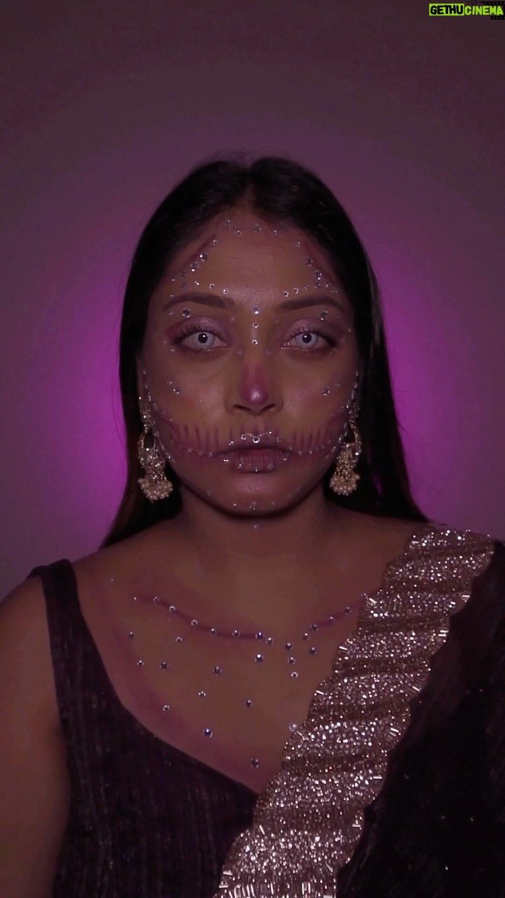 Kajalvp - 9.2K Likes - Desi khopadi 💀 

#diwali #halloween