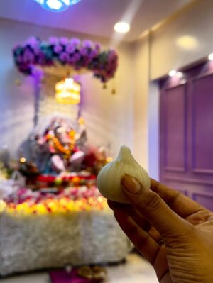 Kajalvp Instagram - These 10 days with Bappa have been nothing less then magical āØ
From pandal darshans to friendsā house darshans, and the warmest celebrations at Doll & Somyaās home where for the past 5 years Iāve never felt like a guest, only family š«¶š¼ā¤ļø