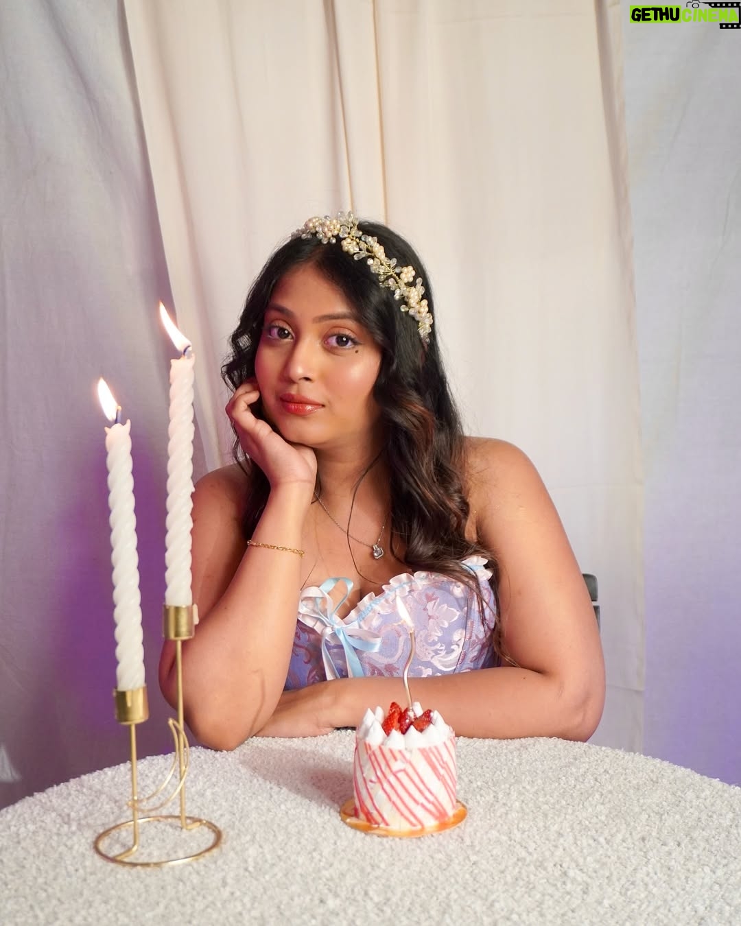 Kajalvp - 4.3K Likes - Birthday month behavior 🧁