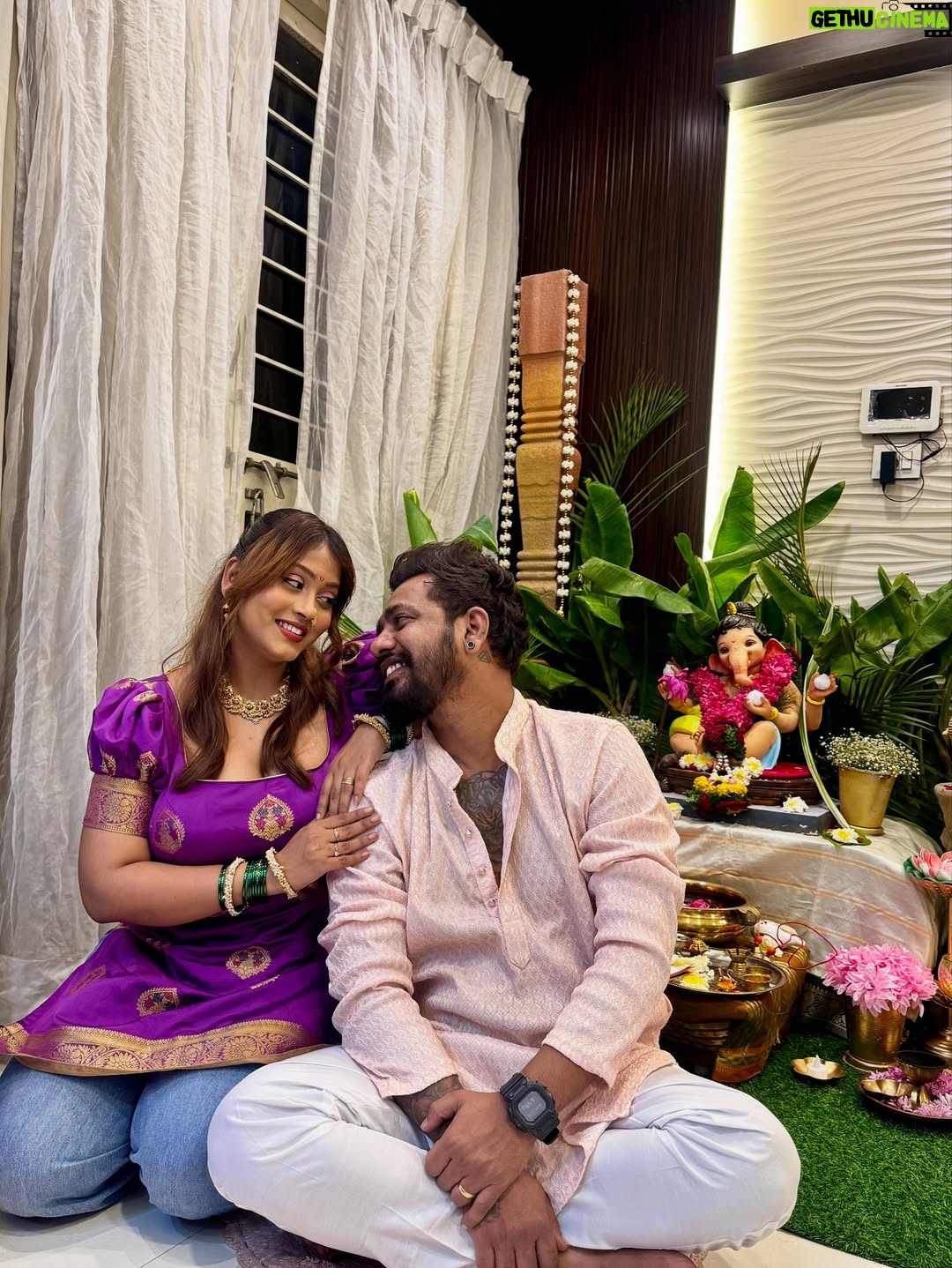 Kajalvp - 4.6K Likes - These 10 days with Bappa have been nothing less then magical ✨
From pandal darshans to friends’ house darshans, and the warmest celebrations at Doll & Somya’s home where for the past 5 years I’ve never felt like a guest, only family 🫶🏼❤️