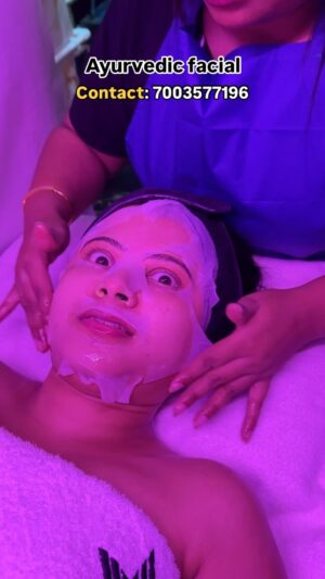 Kamalika Dey Instagram - Viral Ayurvedic facial koralam š
Location: @monalisha_beauty_parlour_ , opposite to Hatibagan Arsalan Restaurant.
Special offers: Eyebrows-@20/-
Hairspa LoReal-@499/- free ozon
Facial lotus-@599/- free detan
Pedicure-@499/- free detan
Hair Botox treatment 899/-
Hair protein treatment @999/-
Nail extensions @799/-
Hydra facial @999/-
Korean glass skin clean up @1199/-
Oxygen facial @1499/-
Offer valid till 31st April.
.
#makeover #funny #viral #foodyybangali