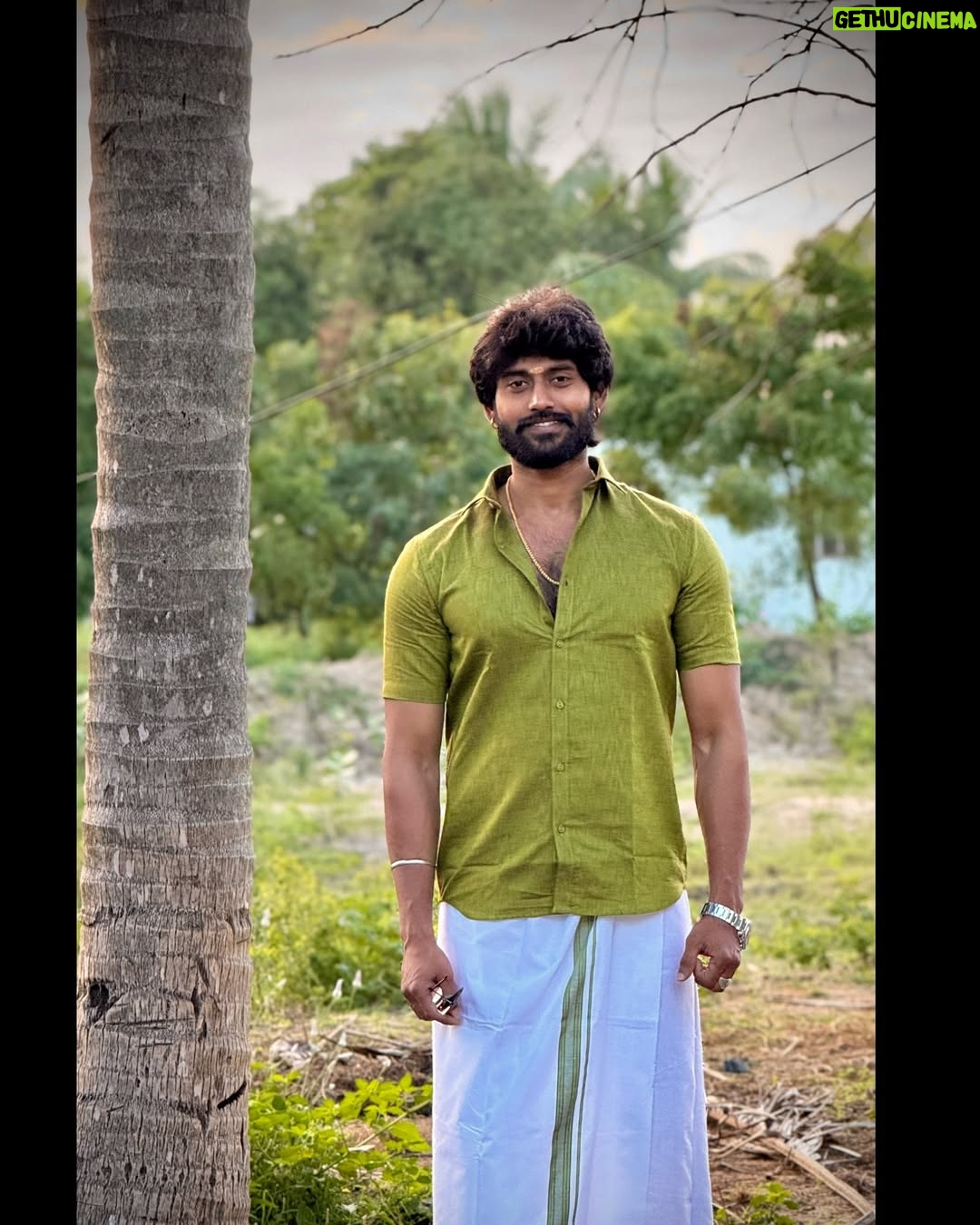 Kamarudin K - 53.3K Likes - Happy Pongal to my Anbu Nanbargal & (mine) Ennai Vazha vaikkum anbu rasigargal♥️
I will never you down ♥️🔥