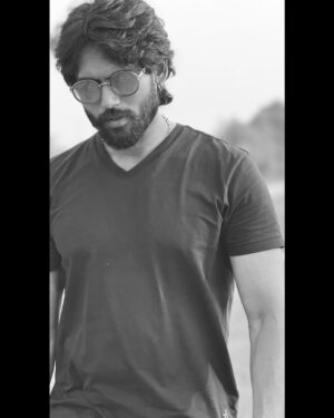 Kamarudin K Instagram - On my Way? 🖤
#vijaytelevision #mahanadhikumaran #vijaytv #tamil #biggboss #biggbosstamil #vijaytvserial #supersinger #tamilcinema #thalapathy #love #mahanadhiserialvijaytv #vijaytvshow #tamilserial #vijay #trending #tamilactress #kollywood #tamilstatus #chennai ##tamilmemes #instagram #dhanush