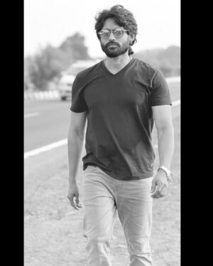 Kamarudin K Instagram - On my Way? 🖤
#vijaytelevision #mahanadhikumaran #vijaytv #tamil #biggboss #biggbosstamil #vijaytvserial #supersinger #tamilcinema #thalapathy #love #mahanadhiserialvijaytv #vijaytvshow #tamilserial #vijay #trending #tamilactress #kollywood #tamilstatus #chennai ##tamilmemes #instagram #dhanush