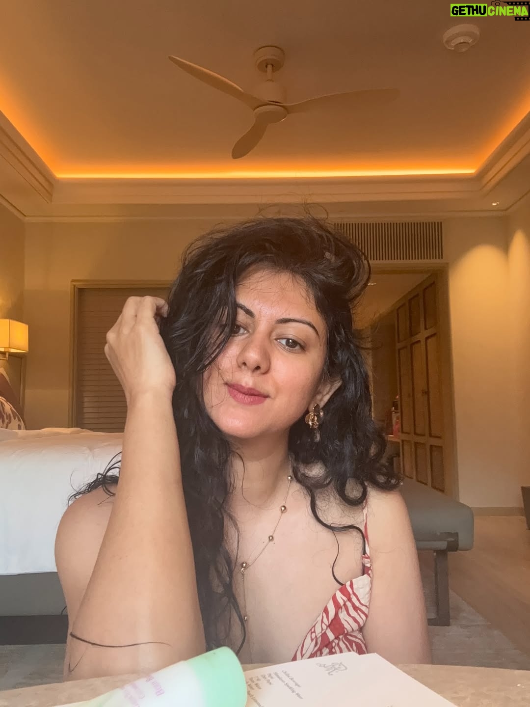 Kamna Jethmalani - 10.6K Likes - Just vibing in Goa 🧿