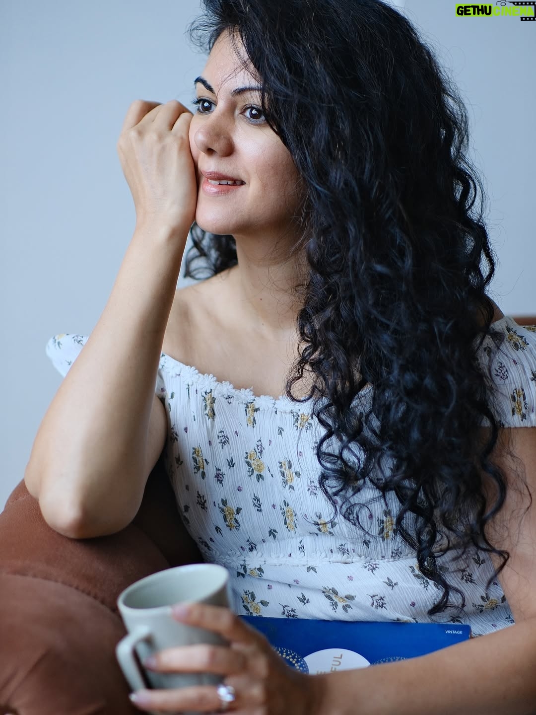 Kamna Jethmalani - 12.5K Likes - Hello to my Instagram fam ❤️, Have a blessed week ahead 🧿