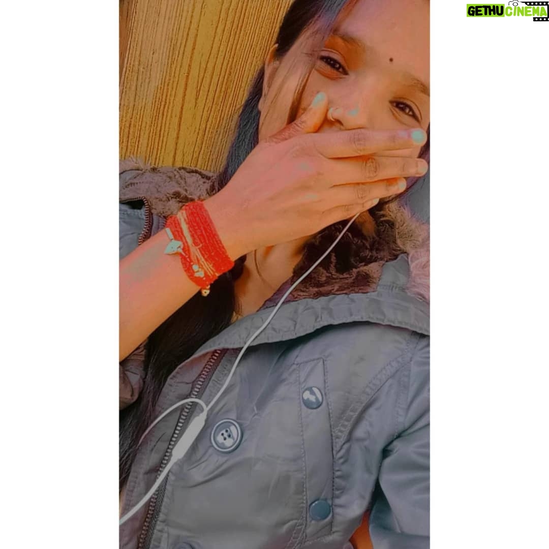 Kanak Gupta - 199 Likes - ___❤🌍😚🎇___