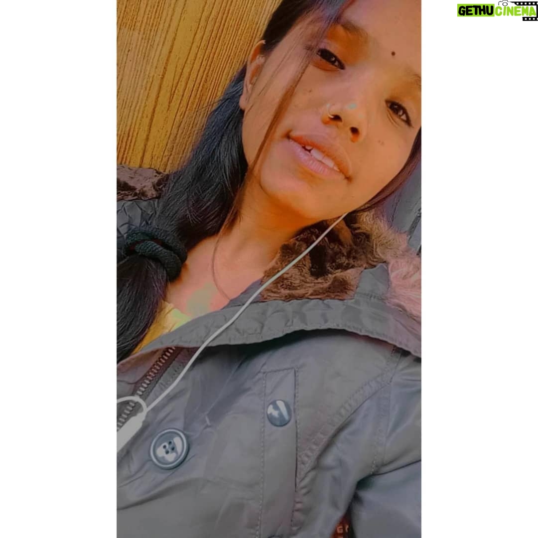 Kanak Gupta - 199 Likes - ___❤🌍😚🎇___