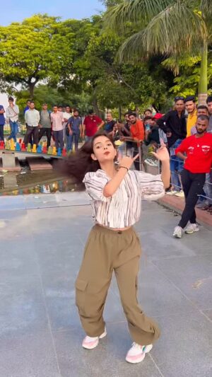 Kanchan Patwa Instagram - Prem se bolo radhey radhey 🥰🙏🌸🫶🧿❤️✨
@kanchan_patwa @kanchanpatwa2025