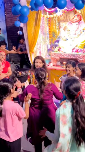 Kanchan Patwa Instagram - Jhummi he jhummi maa kali meri aaj 🙏👅😍💃❤️
@kanchan_patwa @kanchanpatwa2025