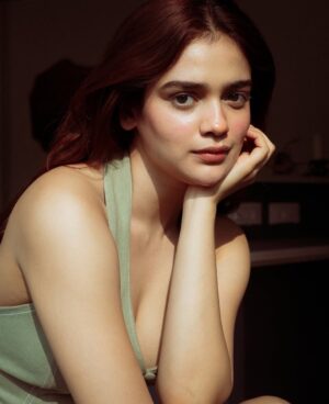 Kanchi Bhansali Instagram - shot by @ridgefernandes
make up by @kiiiaaa.___
hair by @preetbmakeup
wearing @ri.dg.ed
location @thechlorophyllestate