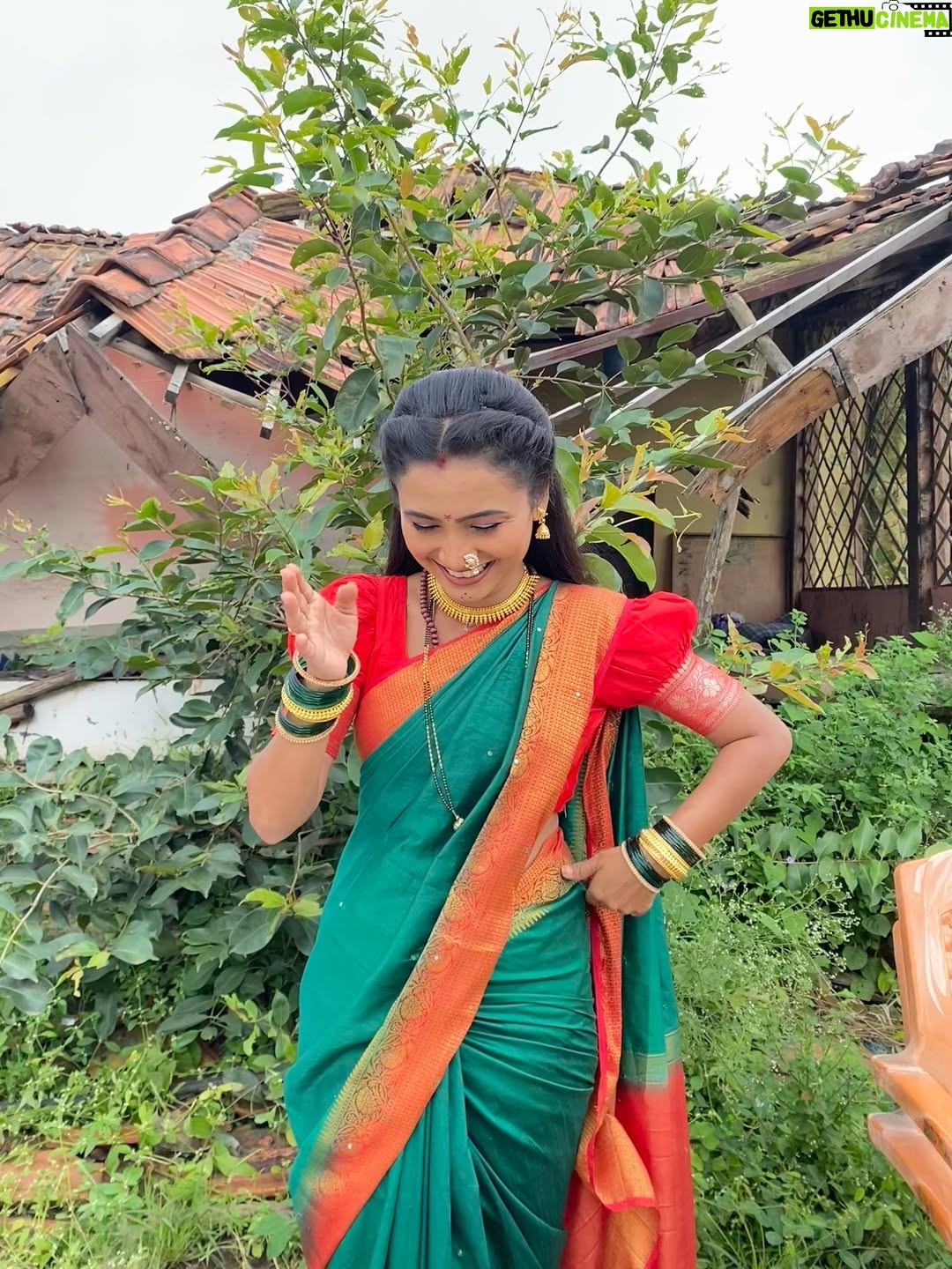 Kanchi Shinde - 2.7K Likes - Aaj cha rang hirva💚