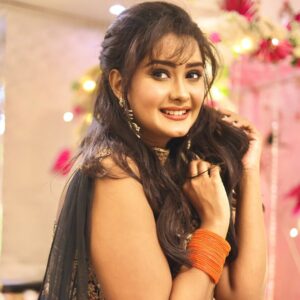 Kanchi Singh Instagram - नूर🖤