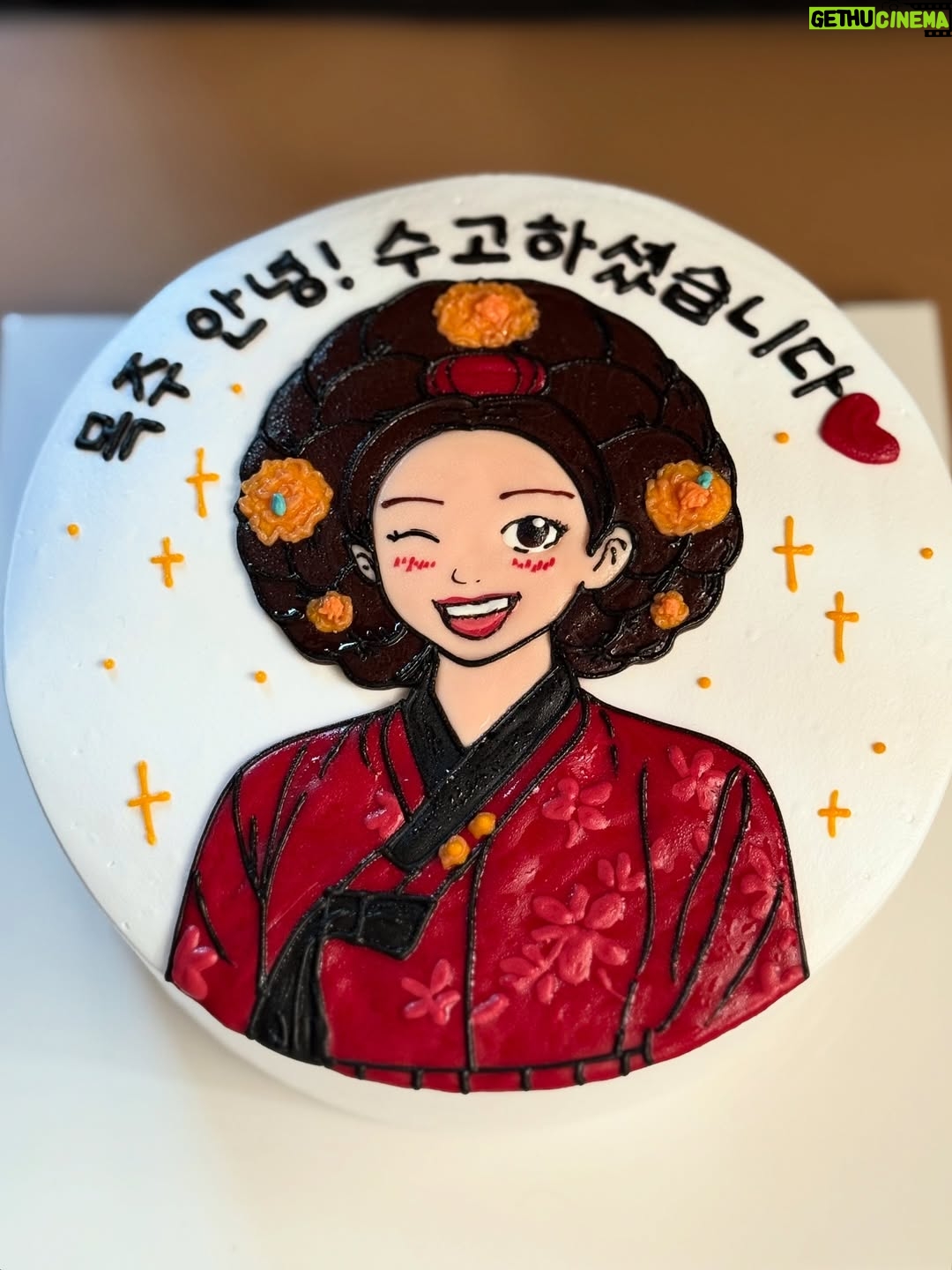 Kang Hanna - 430K Likes - <폭군의 셰프>를 시청해주시고
사랑주신 모든 분들께 감사드립니다🤗♥️

#폭군의셰프 #BonAppetitYourMajesty
#강목주 #다음생은착하게