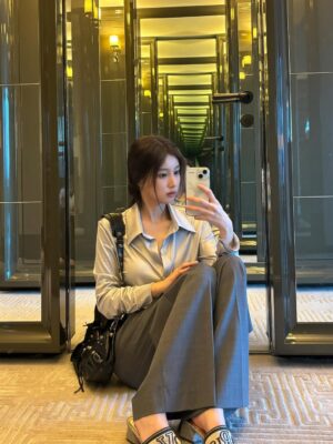 Kang Hye-won Instagram - 🪞🤳📸👀 모음