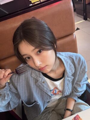 Kang Hye-won Instagram - 🥞...ჱ̒ ｰ̀֊ｰ́ )