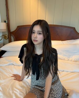 Kang Hye-won Instagram - 