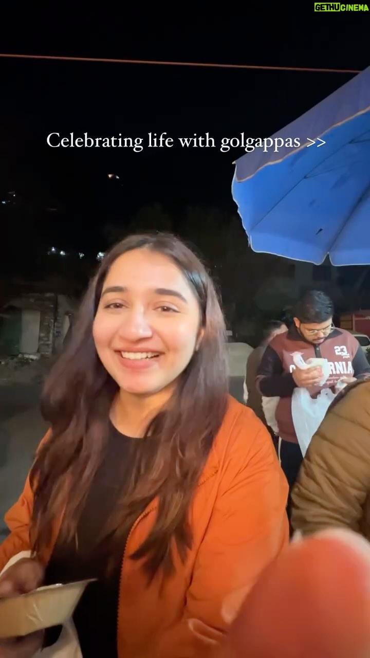 Kangan Khandelwal - 28.6K Likes - Living a blessed life 🧿🧡
#lifeofk #kainchidham #travel #love