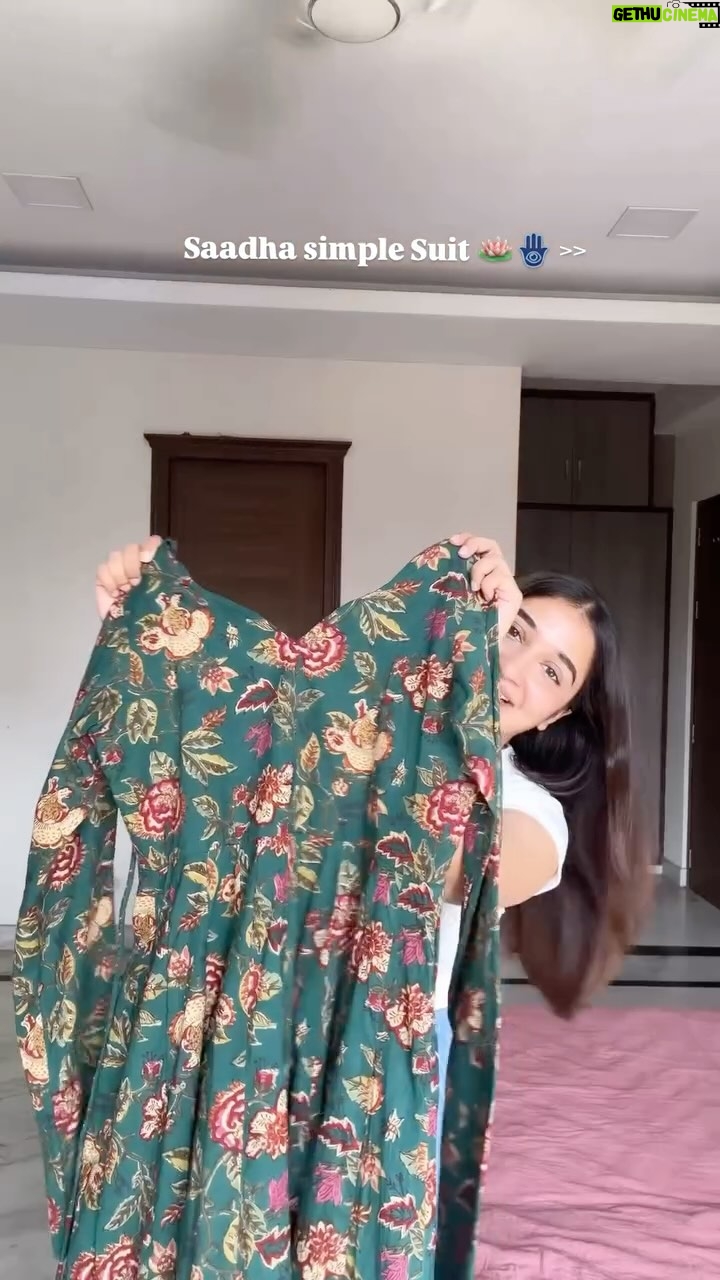 Kangan Khandelwal - 42.4K Likes - Khud k Nakhre uthati hui mai 💁🏻‍♀️

Suit by @vastravibes__by__d ( gifted)
#lifeofk #indianwear #kurti #viral #fyp #dance #explorepage✨
