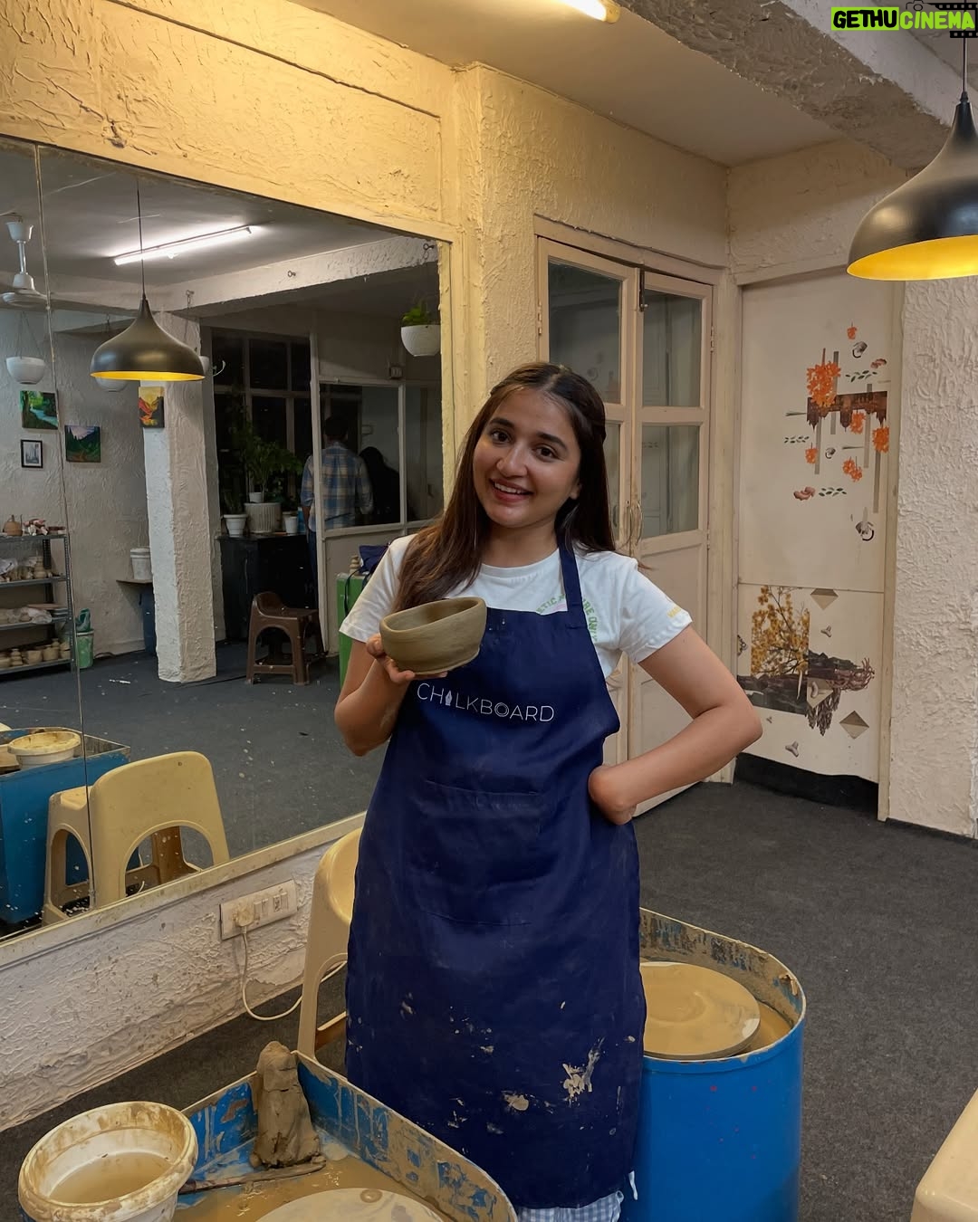 Kangan Khandelwal - 54.7K Likes - Playing with clay ♥️🐧

#lifeofk #explore #love #pottery #love #artwork
