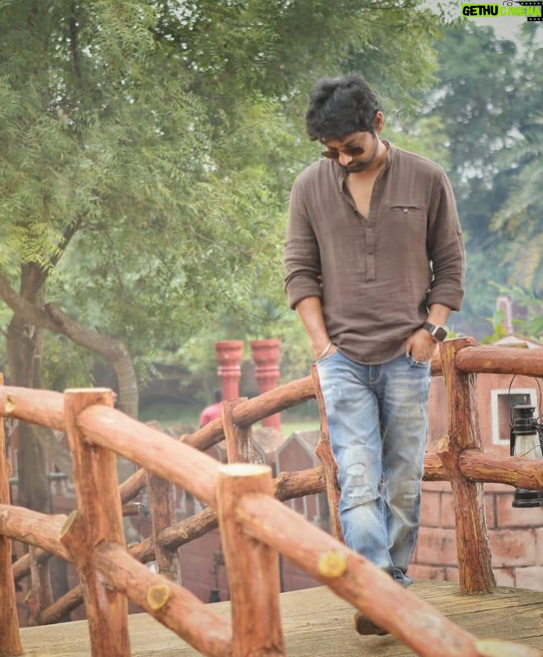 Kani Thiru - 48.3K Likes - Love u da bava😘😘avloooooooo love u💖

With all the love I hold in my heart for u wishing u  a life filled with beauty, joy, and everything ur soul ever dreamt of💝💝
U  deserve so much more than everything u’ve already achieved✨✨ can’t wait to see it all unfold, with my hand in yours💕💞
💫 Happy happy Birthday da bava 🥳
Stay blessed 😘🫶🏼💫