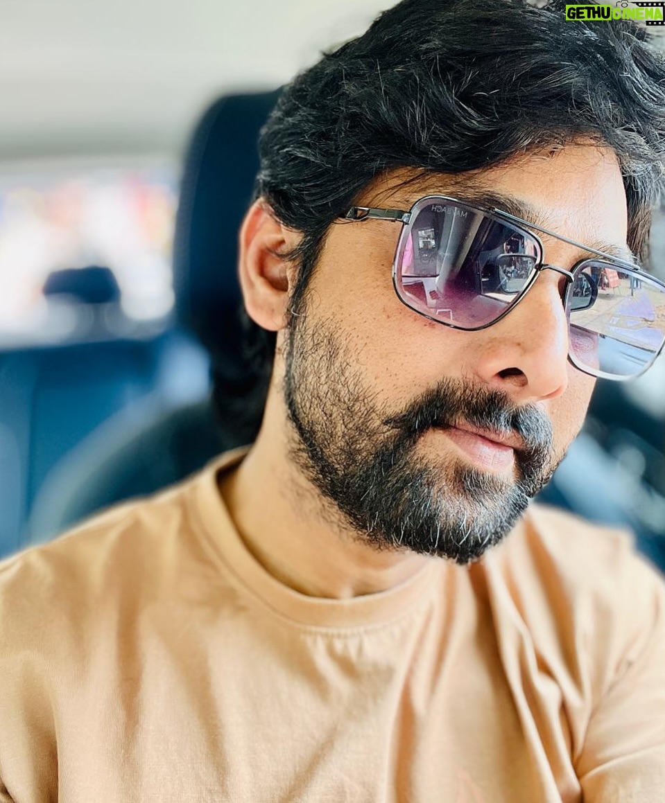 Kani Thiru - 48.3K Likes - Love u da bava😘😘avloooooooo love u💖

With all the love I hold in my heart for u wishing u  a life filled with beauty, joy, and everything ur soul ever dreamt of💝💝
U  deserve so much more than everything u’ve already achieved✨✨ can’t wait to see it all unfold, with my hand in yours💕💞
💫 Happy happy Birthday da bava 🥳
Stay blessed 😘🫶🏼💫