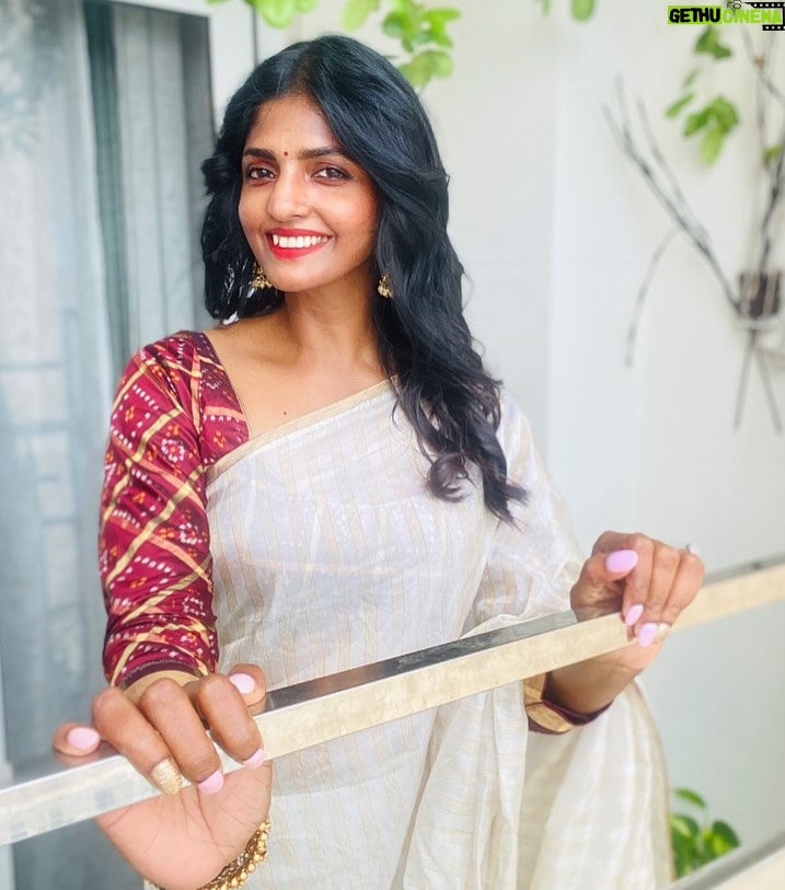 Kani Thiru - 16.7K Likes - Feeling beautiful with this elegant piece of saree and blouse exclusively Design and styled by @kirthikapremkumar @mattramai 🤍🤎💕