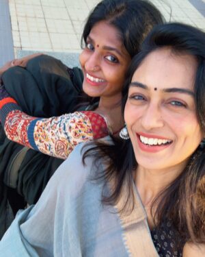 Kani Thiru Instagram - My constants 👭🧍♀️🧿🧿!!