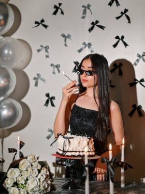Kareena Tekwani Instagram - Quarter-life cuteness 🍰🎀
.
.
.
.
.
[ Birthday Shoot Ideas, Pinterest Birthday Inspo, Dreamy Birthday Vibes, Vintage Cake, Birthday Aesthetic, 25th Birthday, Pinteresty Decor, Shoot Poses ]